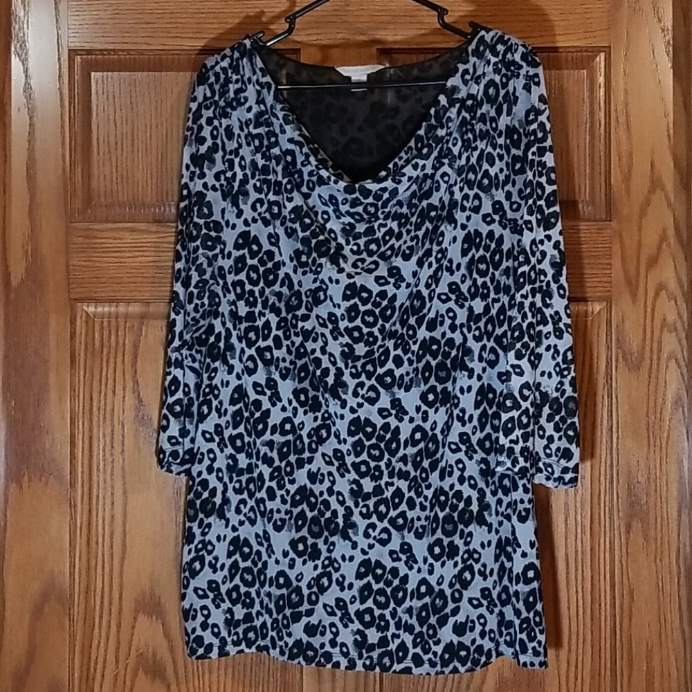 Laura Ashley Gray Leopard Print 3/4 Sleeve Blouse